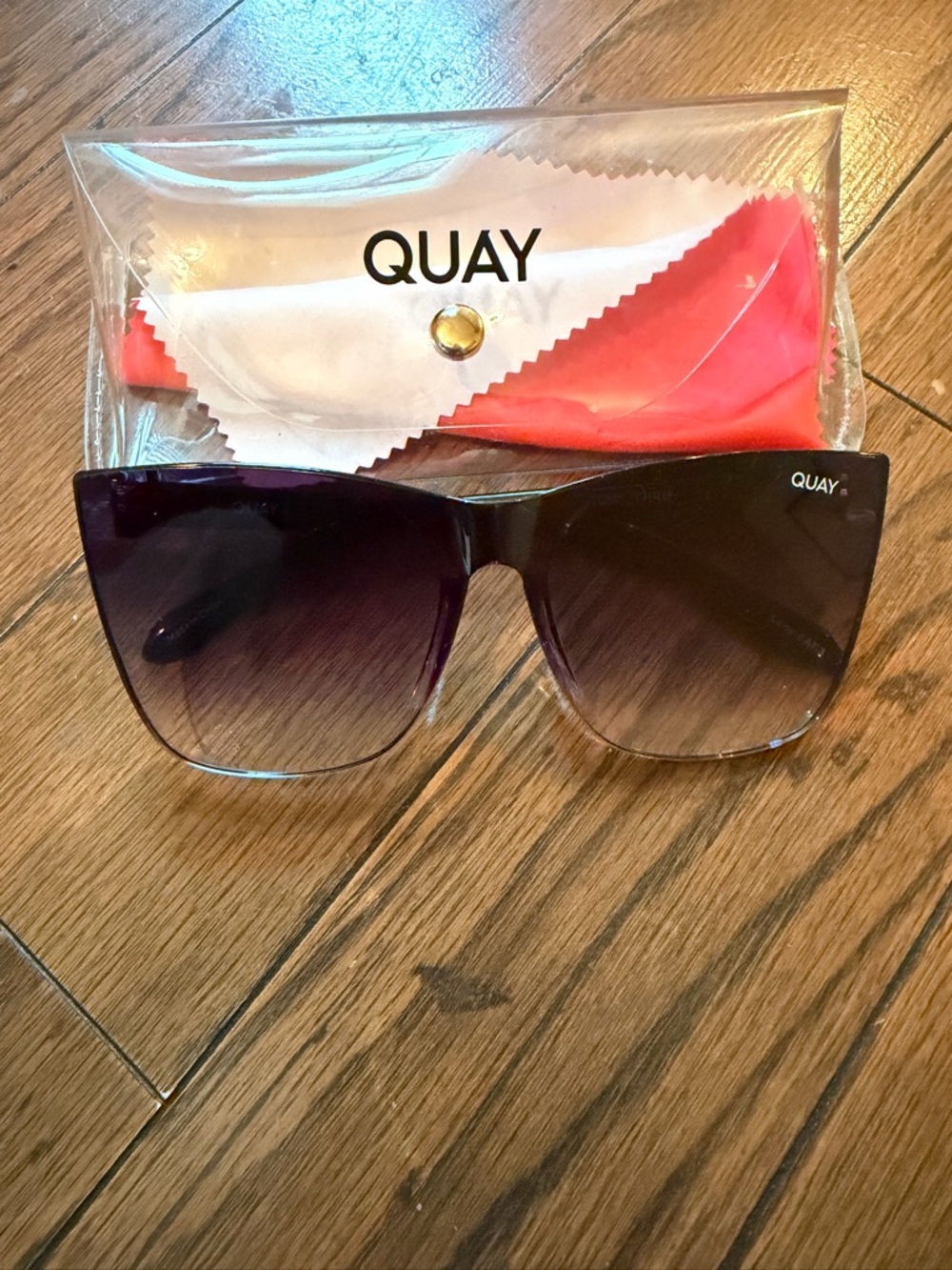 QUAY Oversized Gradient Lens Sunglasses Come Thru